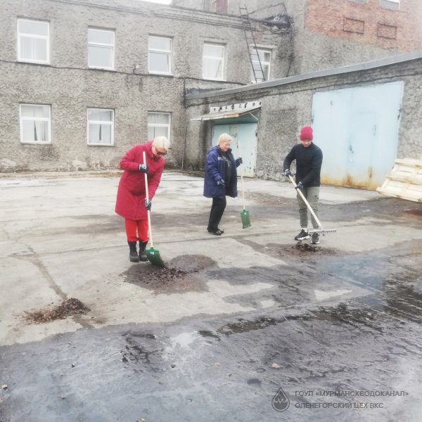 Работники ОВКС провели субботник